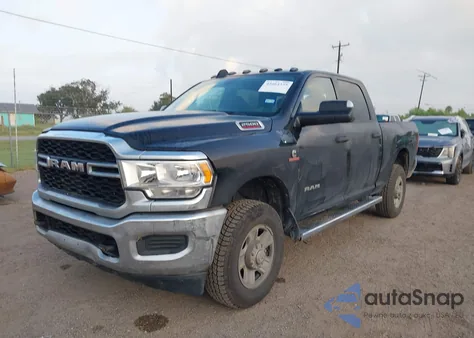 2022 Ram 2500 Tradesman 4X4 6'4 Box z USA, uszkodzony, nr VIN 3C6UR5CLXNG394272